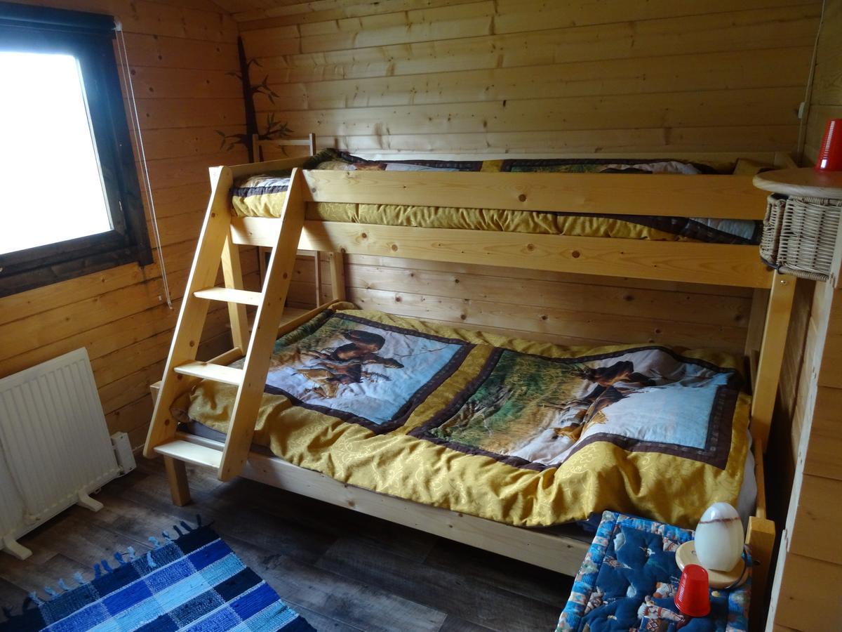 Sun Dance Ranch Bed & Breakfast Eksharad Exterior photo